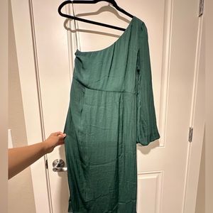 Brand new never worn Elegant Green Dress